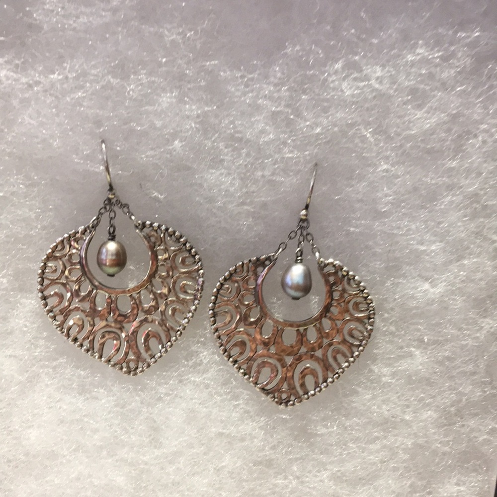 Silpada Sterling Silver Gray Pearl Earrings